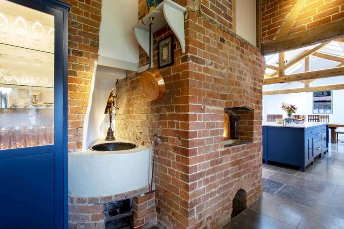 Abbotts Ann Web (6) Abbotts Ann, Grade II Listed Property Refurbishment