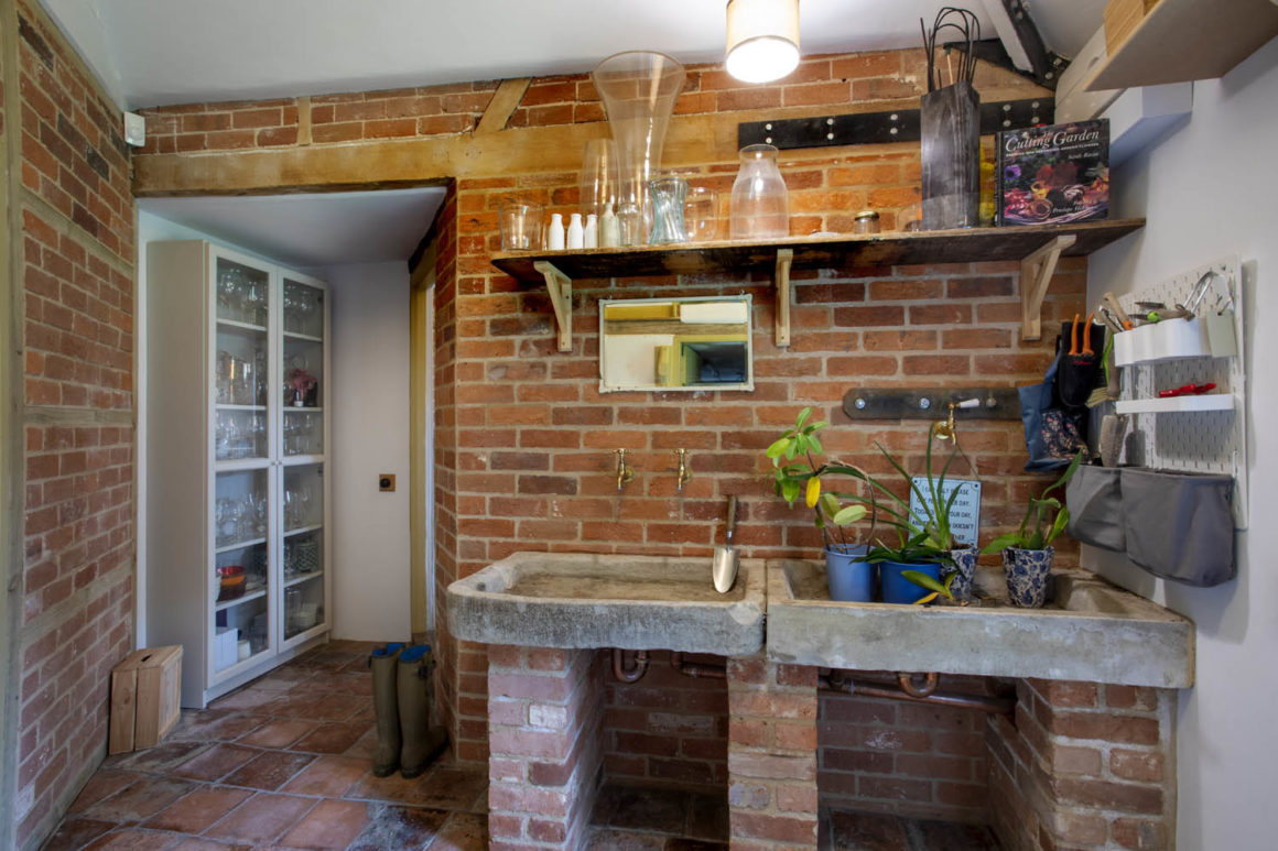 Abbotts Ann Web (8) Abbotts Ann, Grade II Listed Property Refurbishment