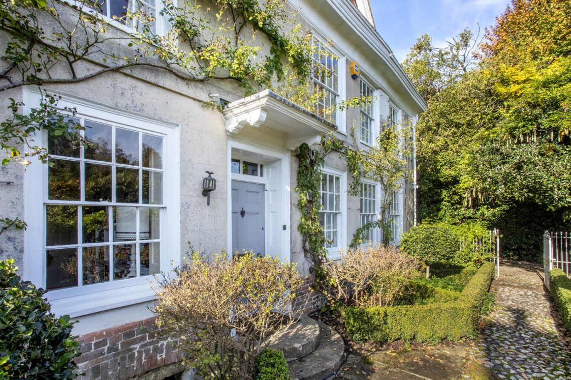Doves (5) Doves – Country House Restoration
